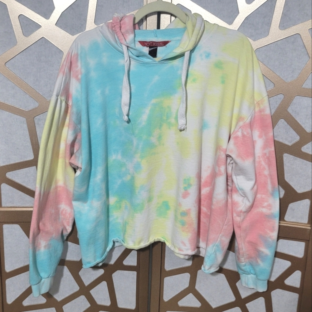 HOT KISS Tie Dye Crop Hoodie